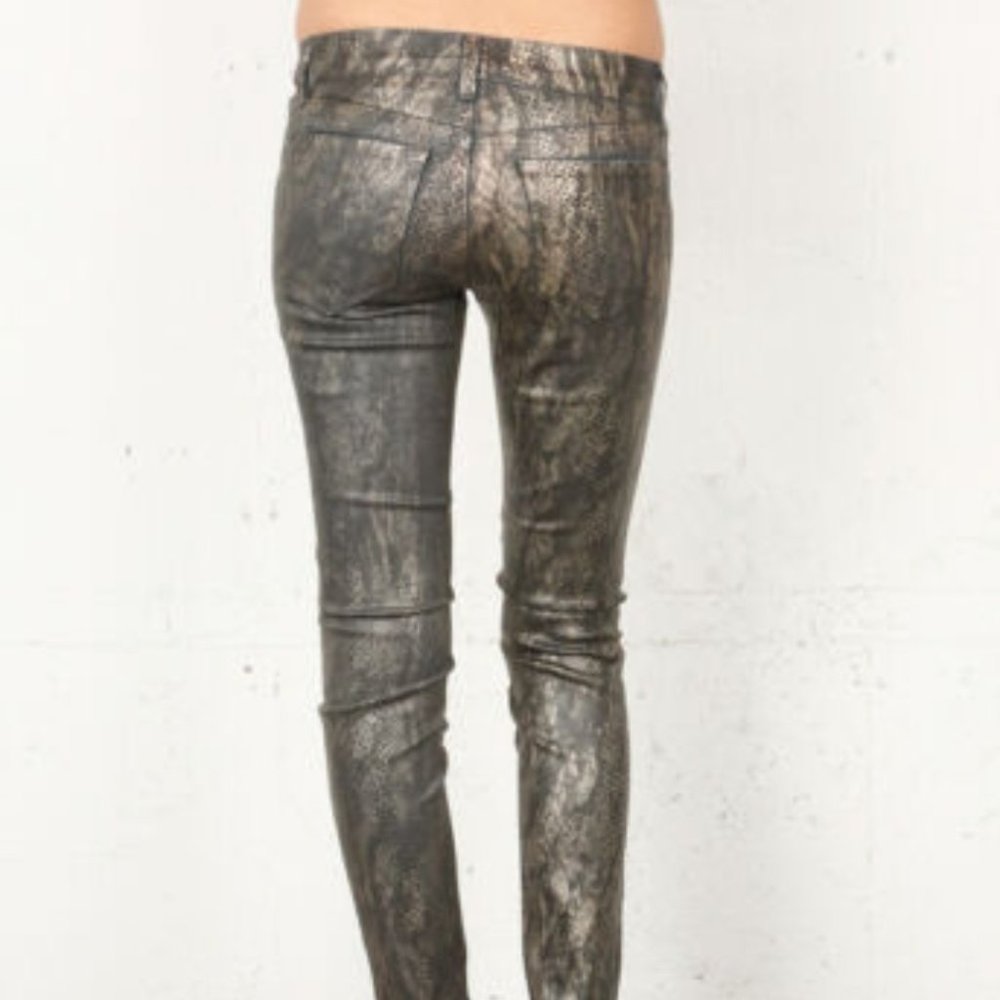 J Brand Legging 901 Jeans Grey Golden Coated Snake J Brand Legging 901 Jeans Grey Golden Coated Snake